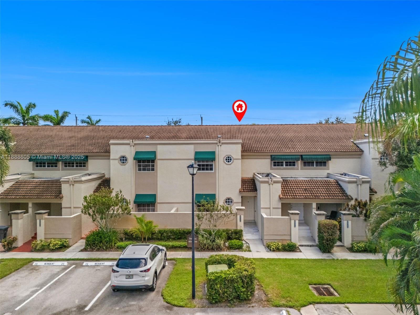 PLUM AT BOCA POINTE CONDO - Residential