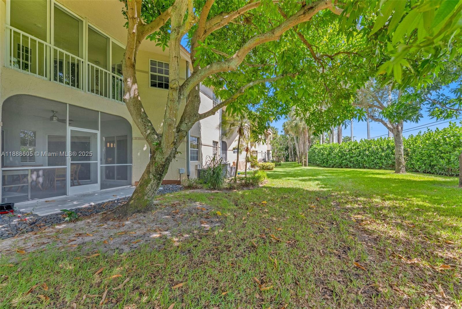 PLUM AT BOCA POINTE CONDO - Residential