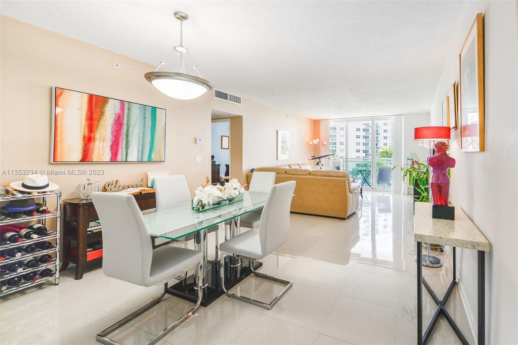 Photo of 3000 S Ocean Dr #414, Hollywood, FL 33019 (MLS # A11353234)