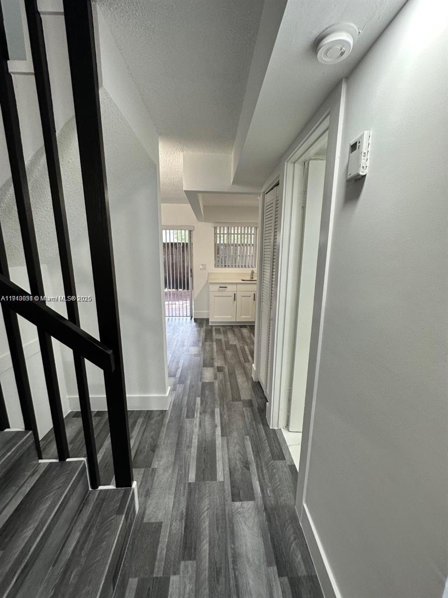 SUNRISE AT SUNSET VIEW CO - Residential Lease