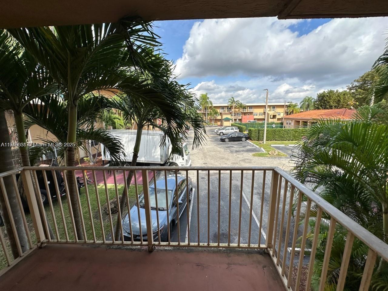 SUNRISE AT SUNSET VIEW CO - Residential Lease