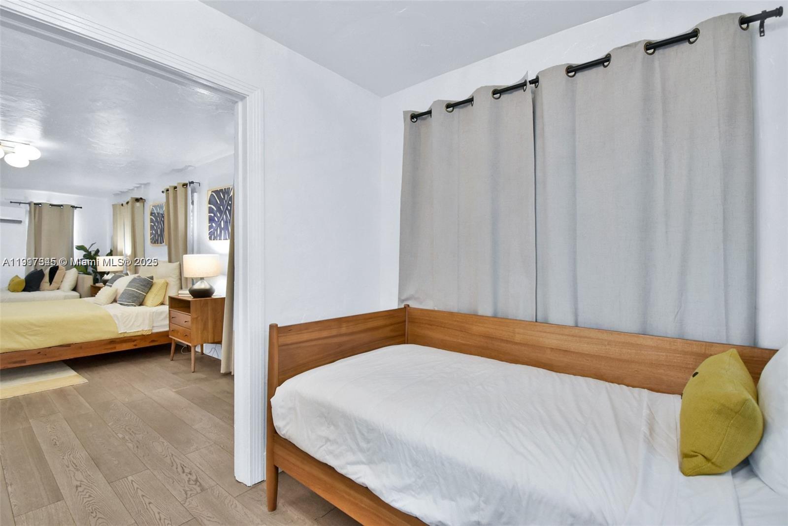 OCEAN BEACH ADDN NO 3 - Residential