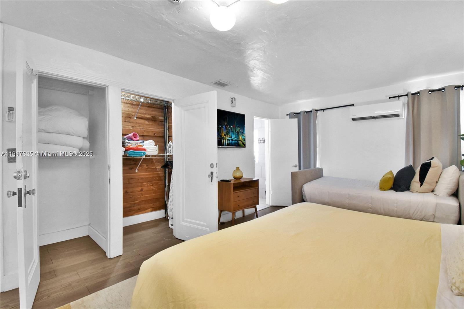 OCEAN BEACH ADDN NO 3 - Residential