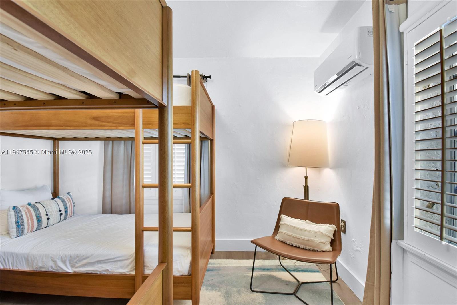 OCEAN BEACH ADDN NO 3 - Residential