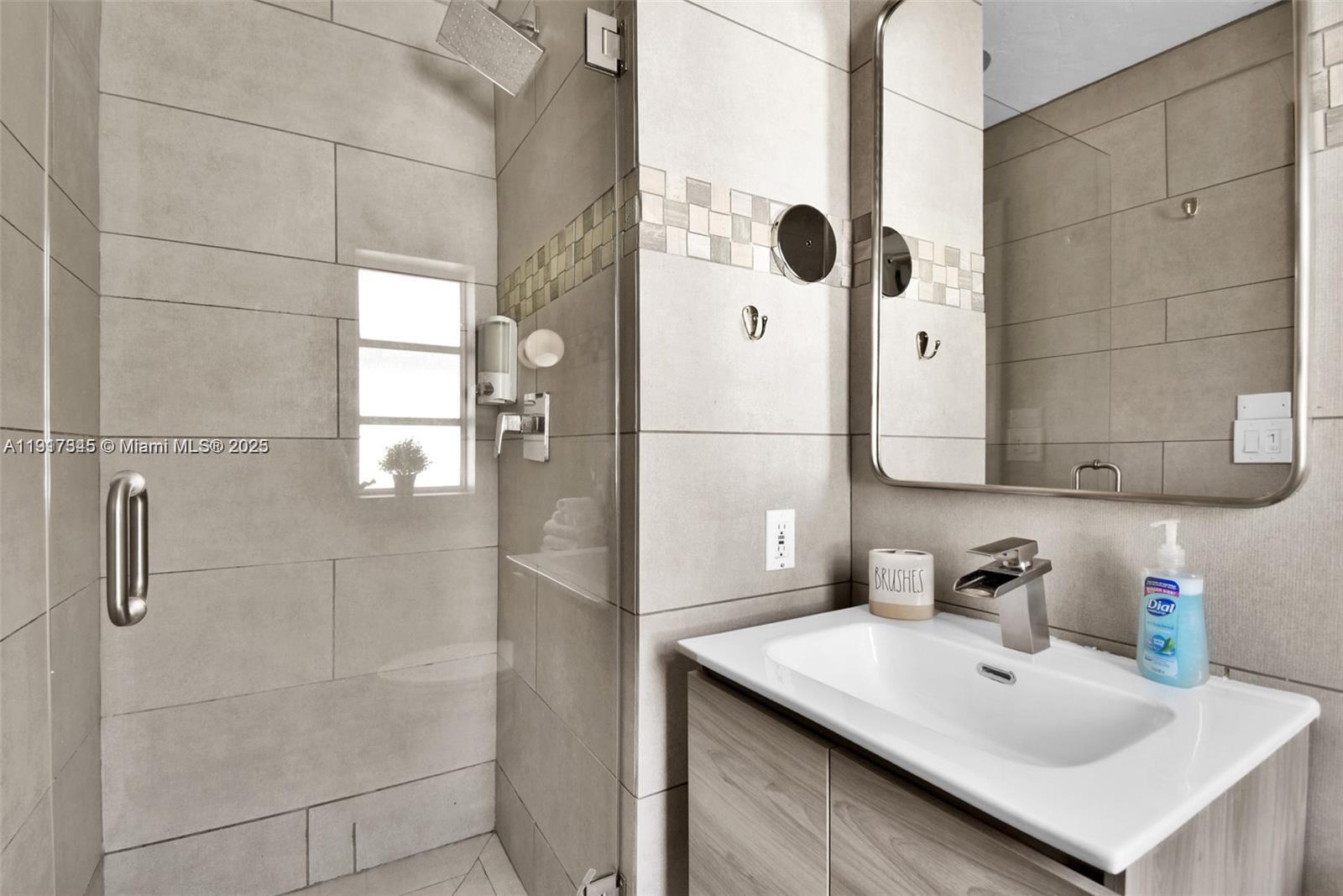 OCEAN BEACH ADDN NO 3 - Residential