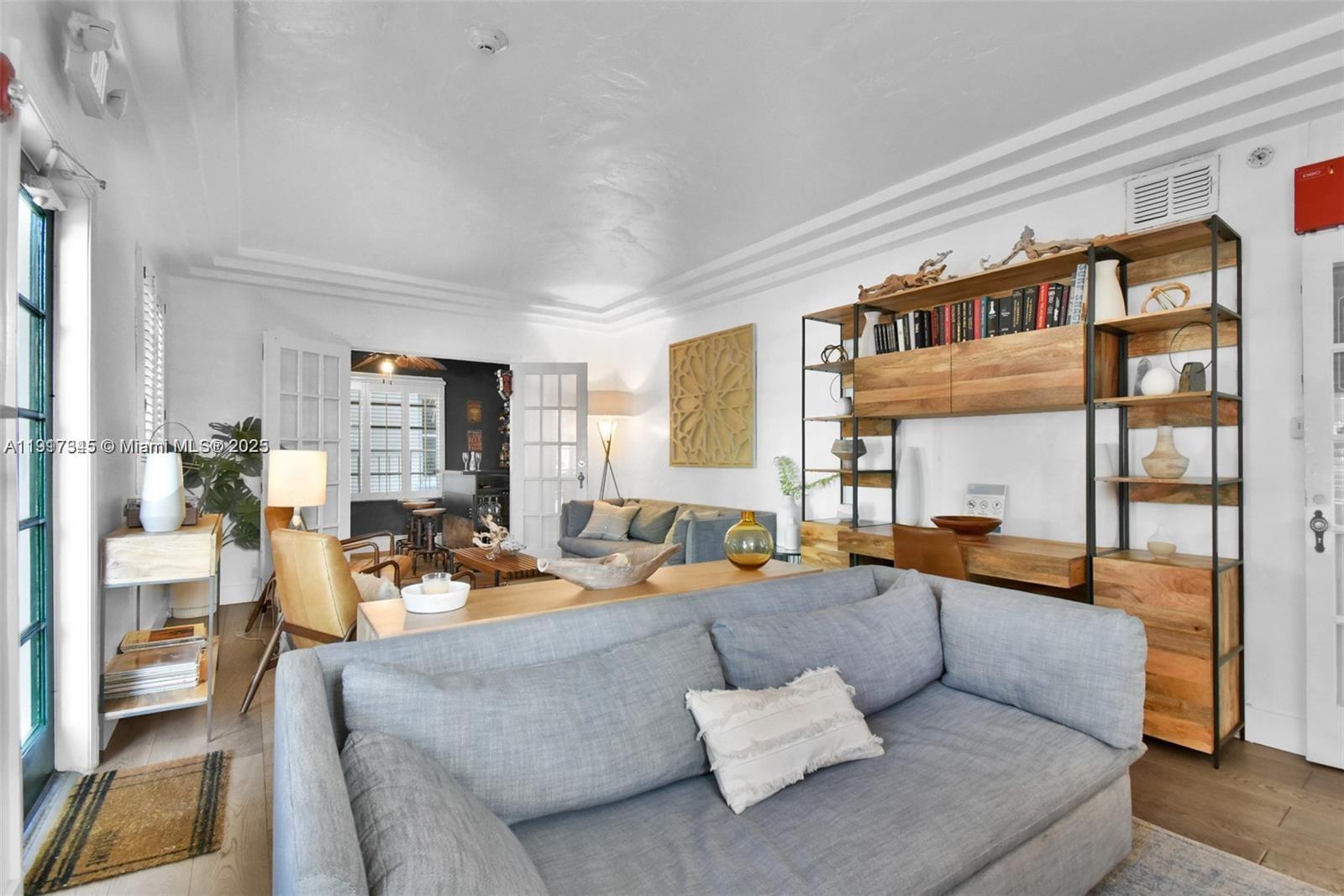 OCEAN BEACH ADDN NO 3 - Residential