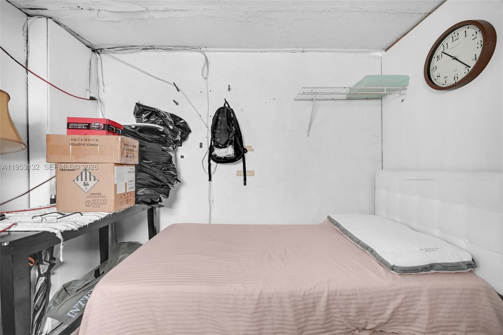 PALM LANE VILLA - Residential