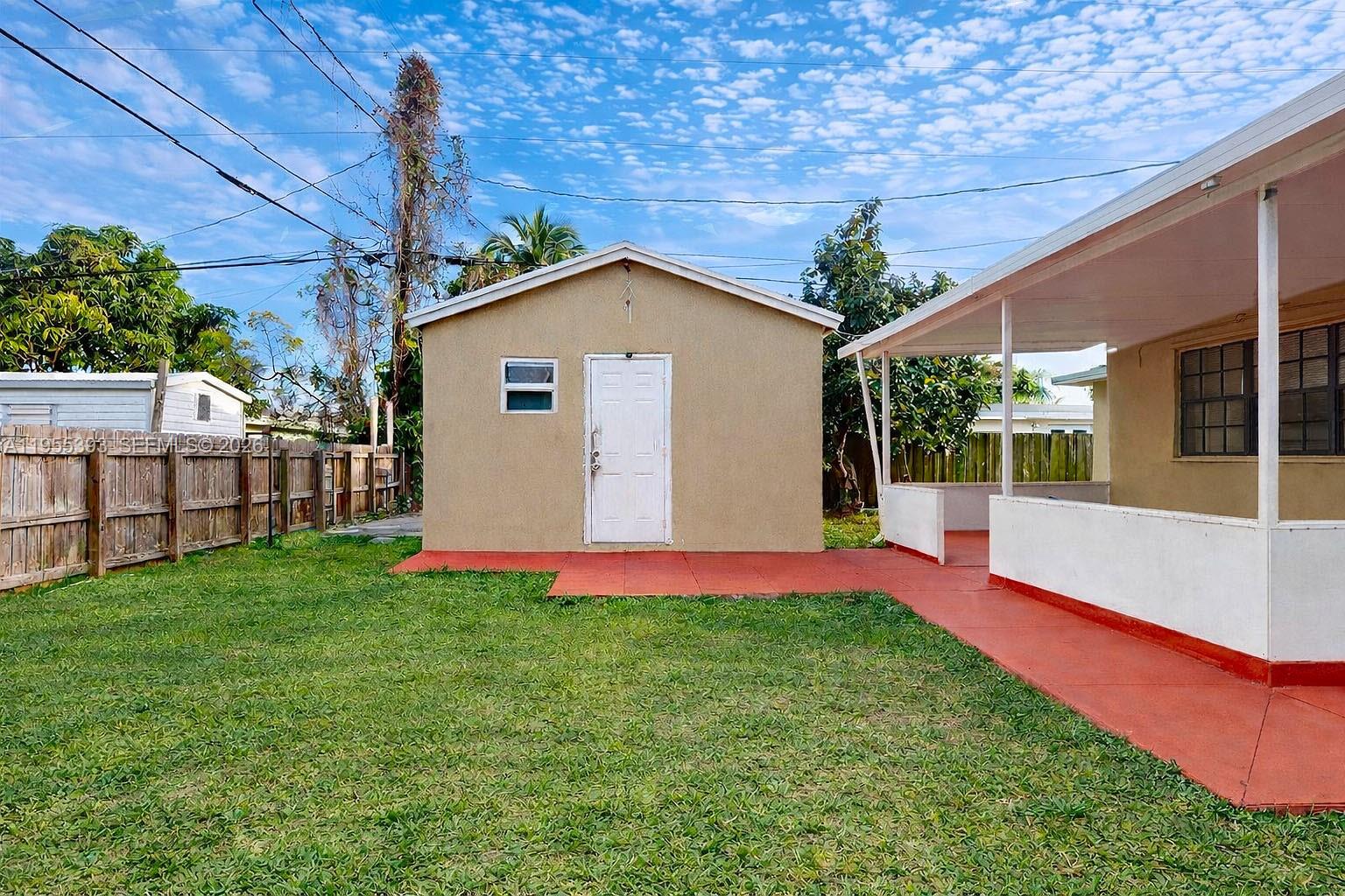 DIXIE ESTATES 2ND ADDN - Residential