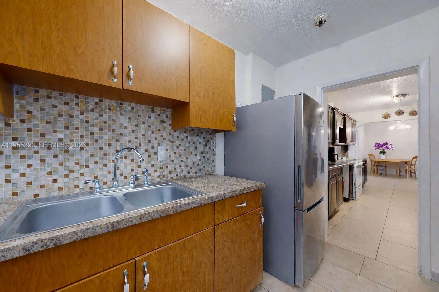 DIXIE ESTATES 2ND ADDN - Residential