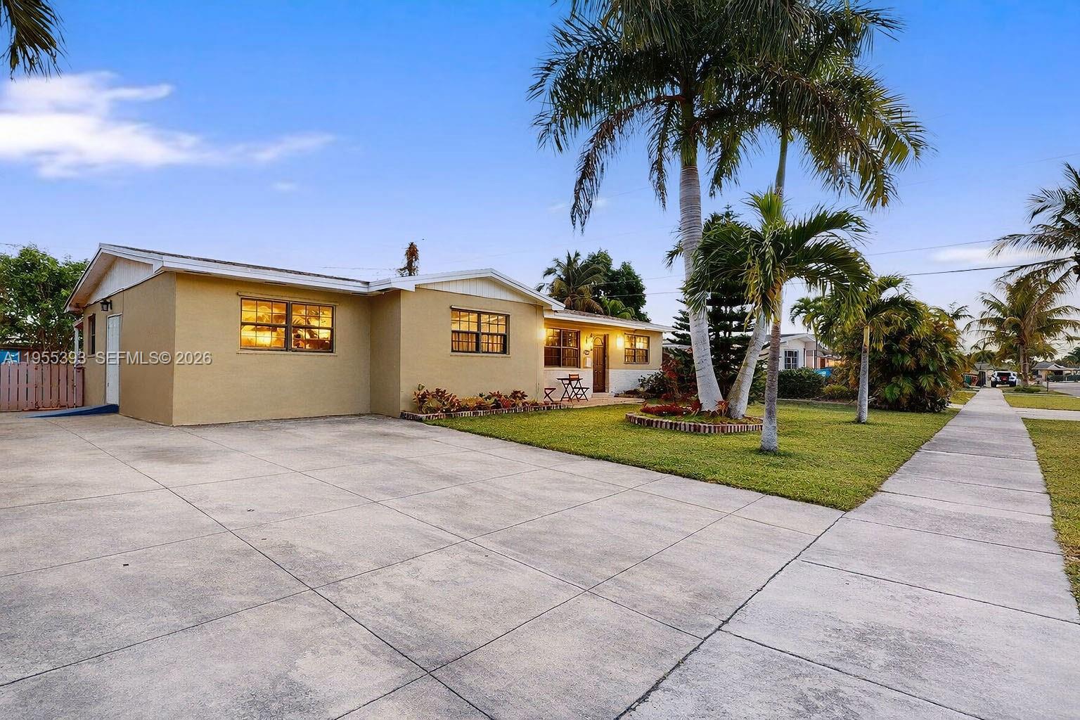 DIXIE ESTATES 2ND ADDN - Residential