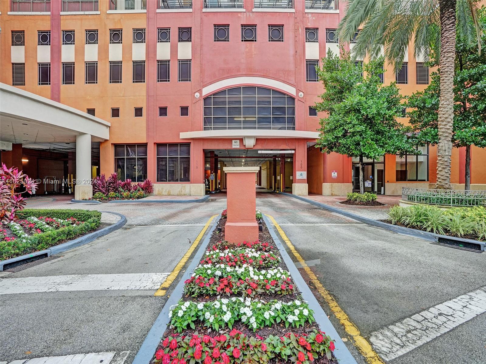 WAVERLY AT LAS OLAS CONDO - Residential