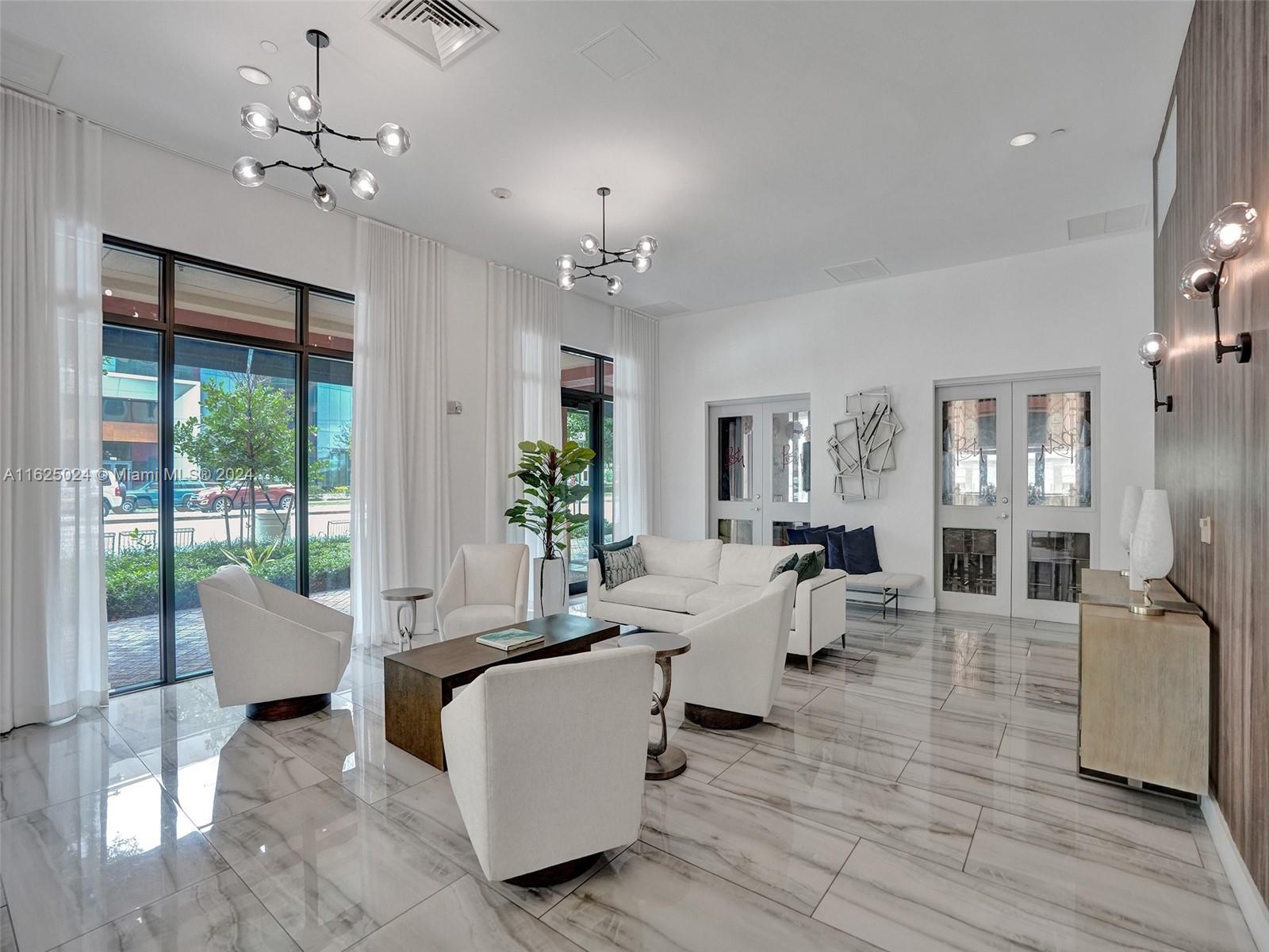 WAVERLY AT LAS OLAS CONDO - Residential
