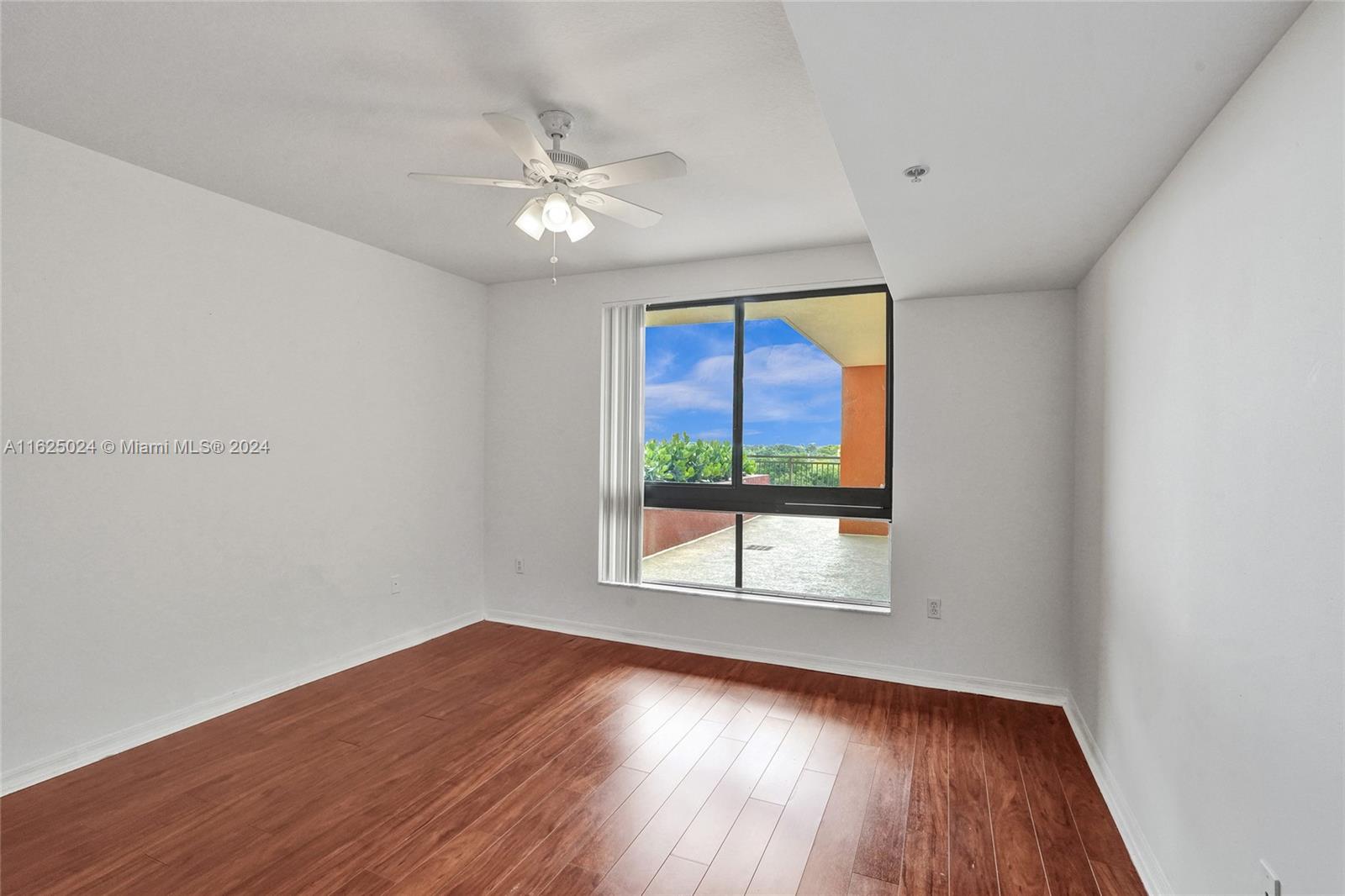 WAVERLY AT LAS OLAS CONDO - Residential