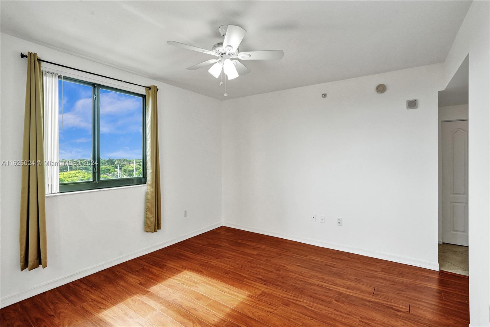 WAVERLY AT LAS OLAS CONDO - Residential