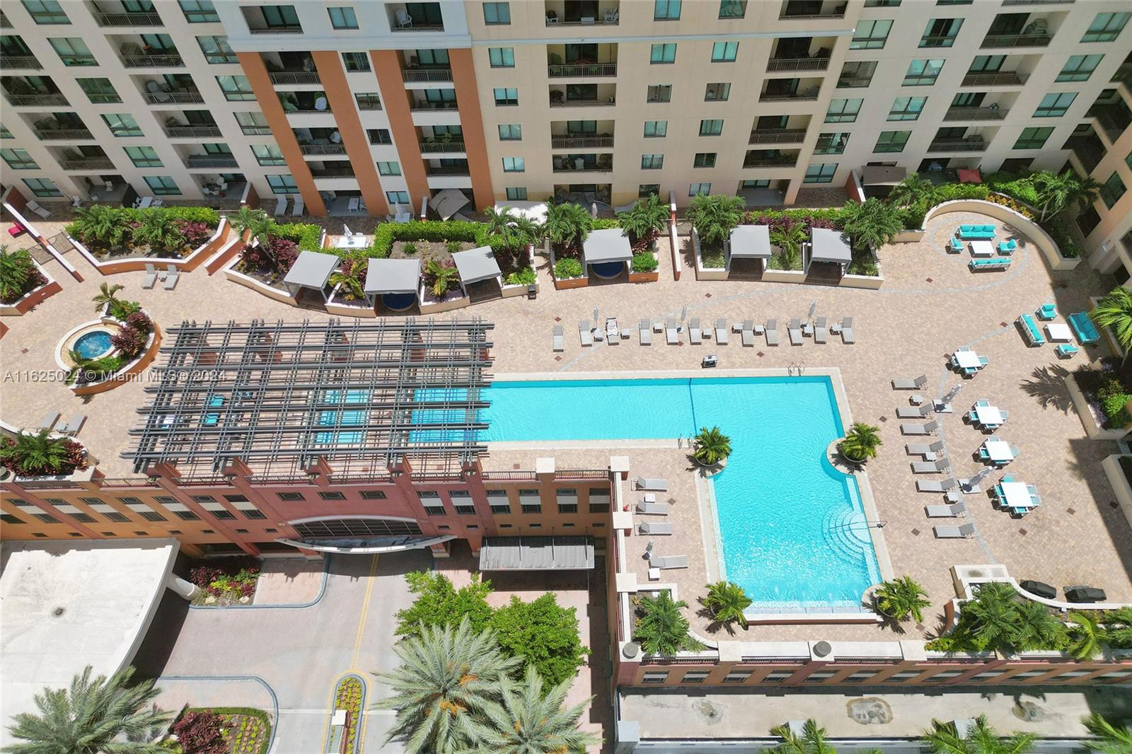 WAVERLY AT LAS OLAS CONDO - Residential