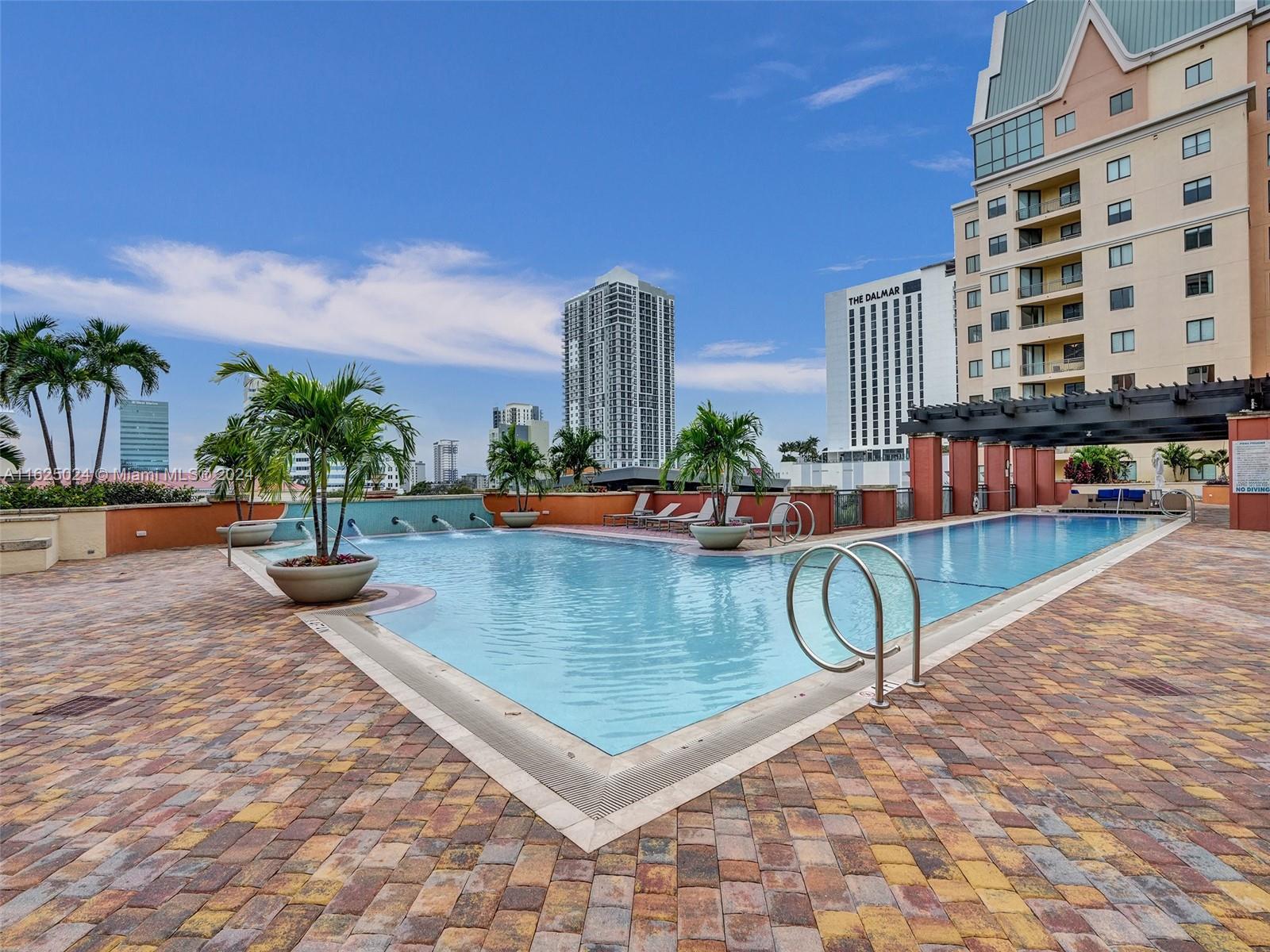 WAVERLY AT LAS OLAS CONDO - Residential
