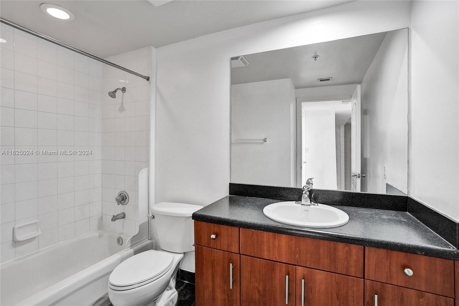 WAVERLY AT LAS OLAS CONDO - Residential