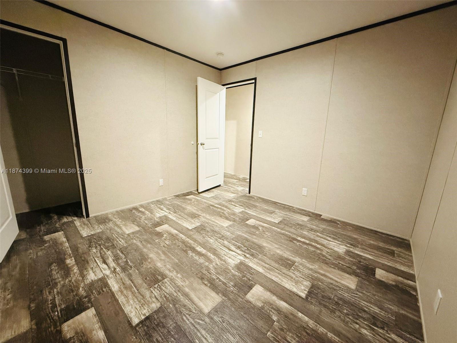 PARADISE VIEW ESTATES - Residential