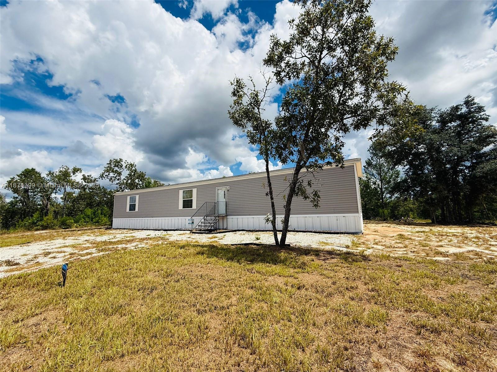 PARADISE VIEW ESTATES - Residential