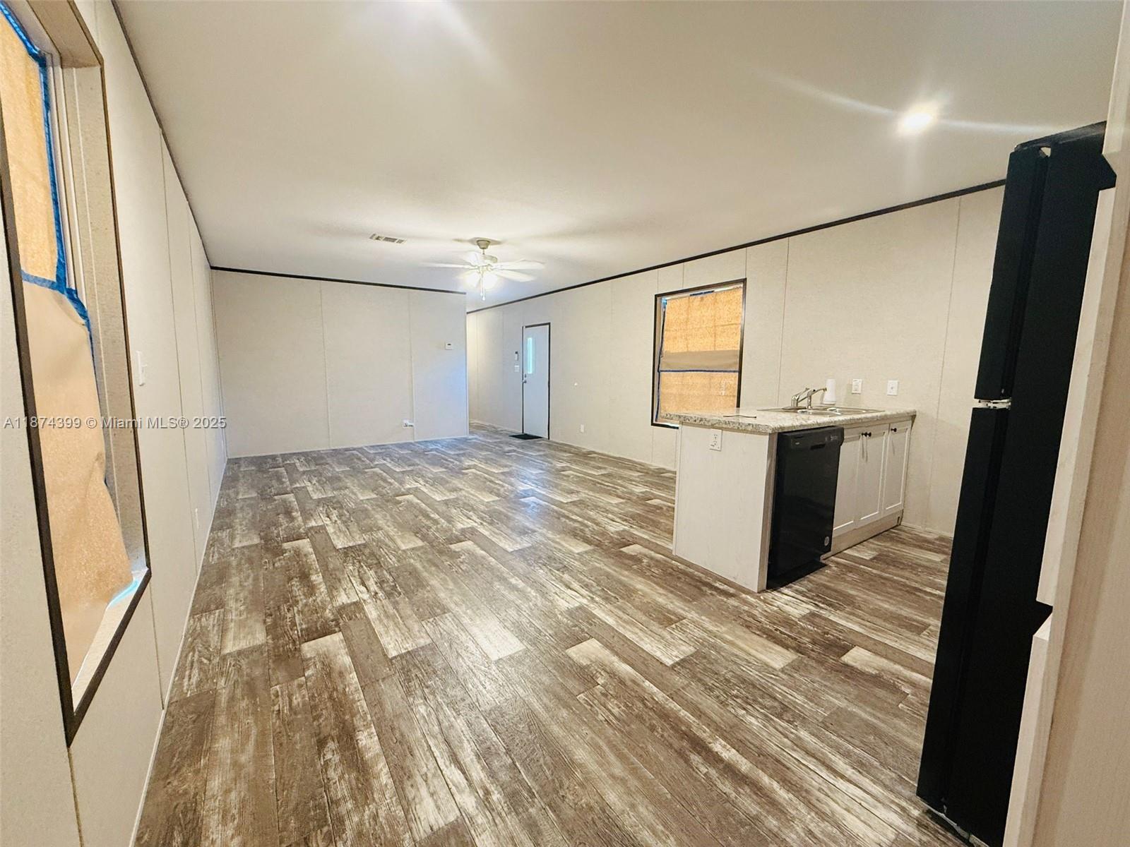 PARADISE VIEW ESTATES - Residential