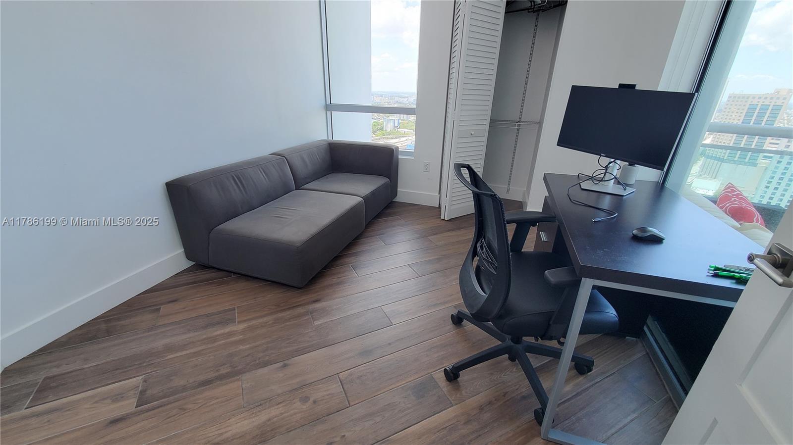 WIND CONDO - Residential Lease