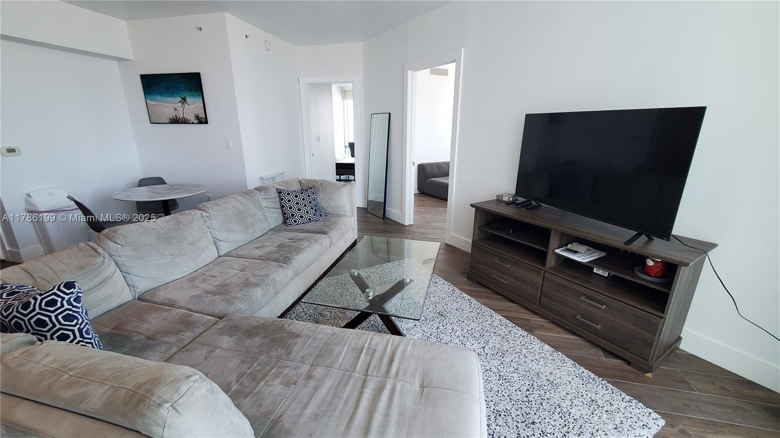 WIND CONDO - Residential Lease