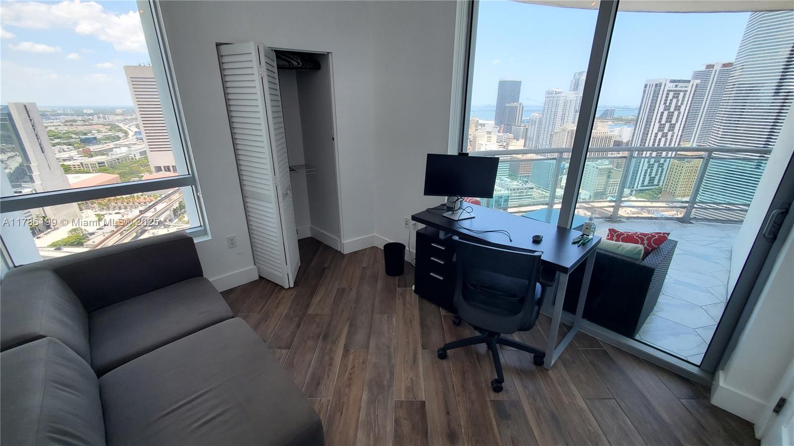 WIND CONDO - Residential Lease