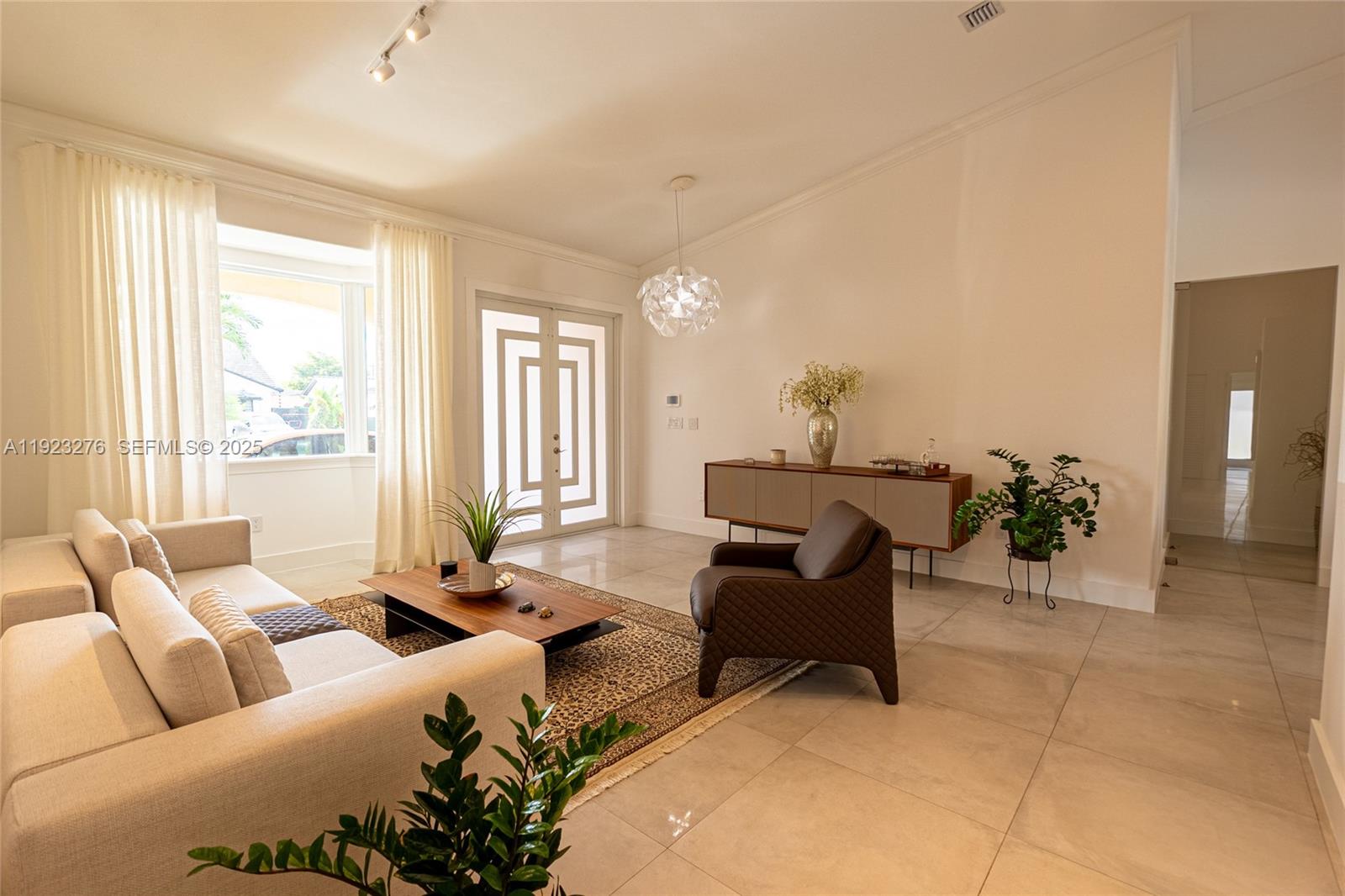 VANDERBILT PARK AMD PL - Residential Lease