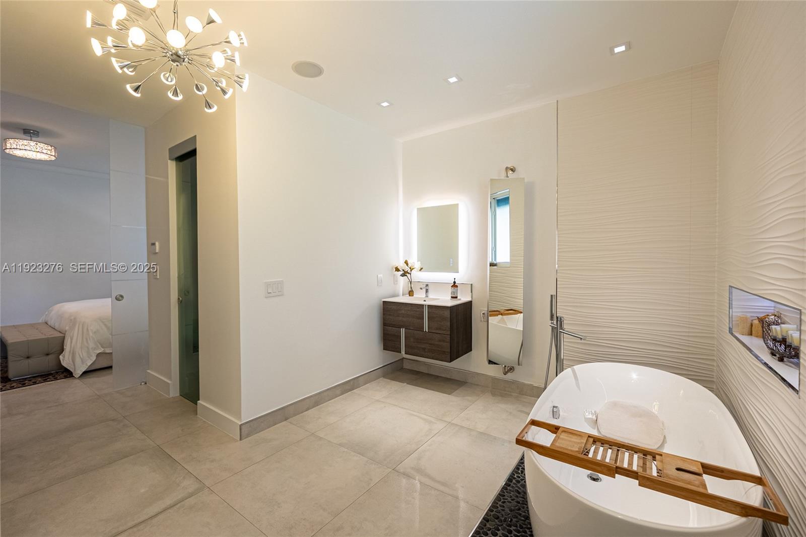 VANDERBILT PARK AMD PL - Residential Lease