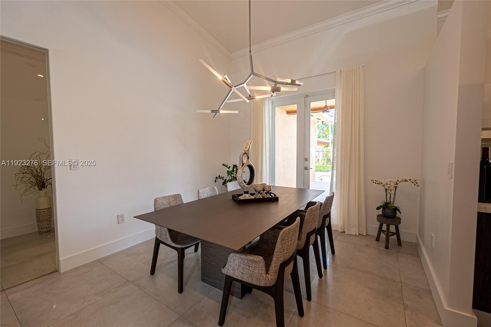 VANDERBILT PARK AMD PL - Residential Lease