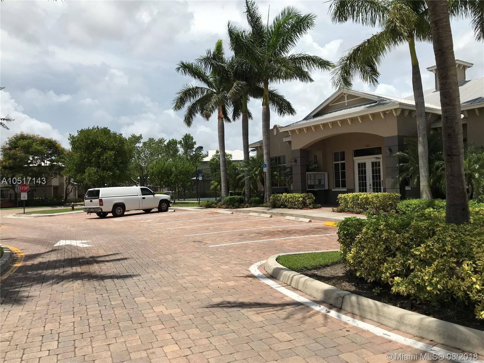 MARSH HARBOUR 49 CONDO - Residential