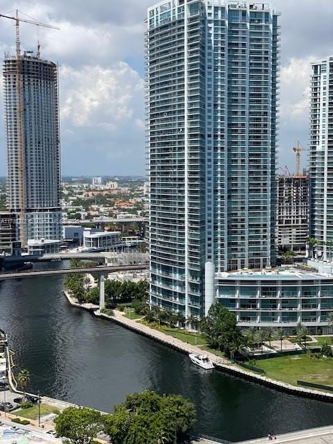 MY BRICKELL CONDO - Residential Lease