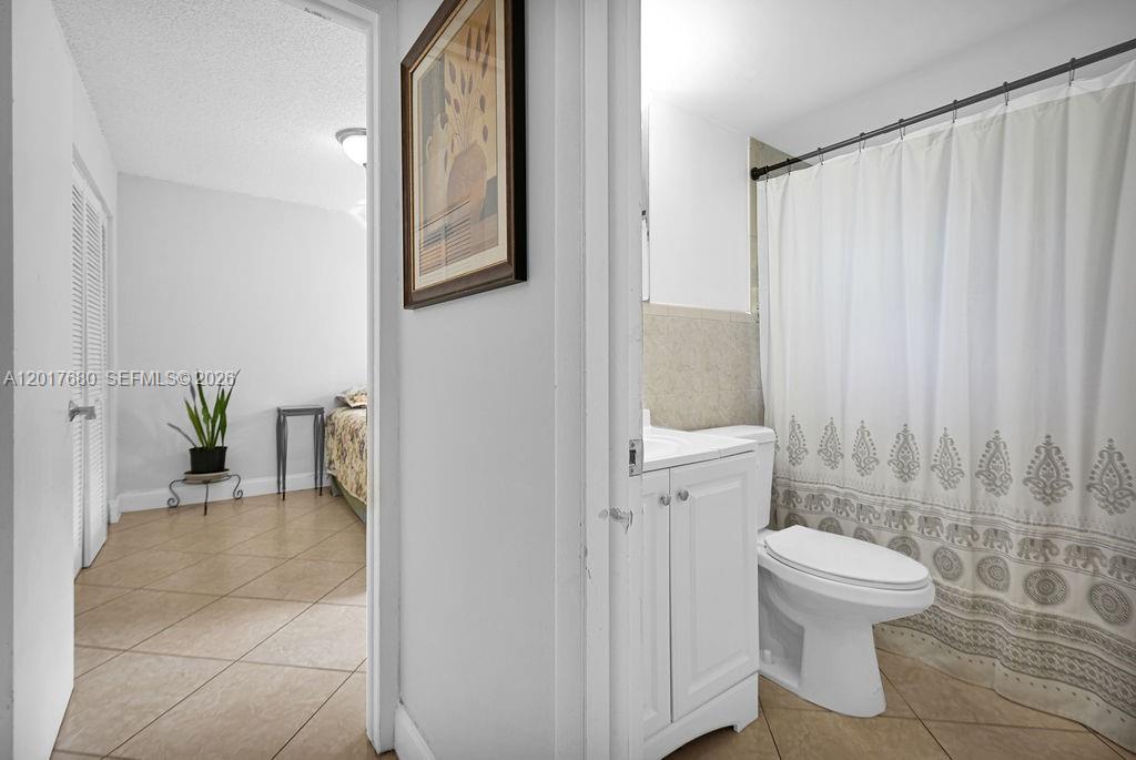 GROVES EDGE CONDO - Residential