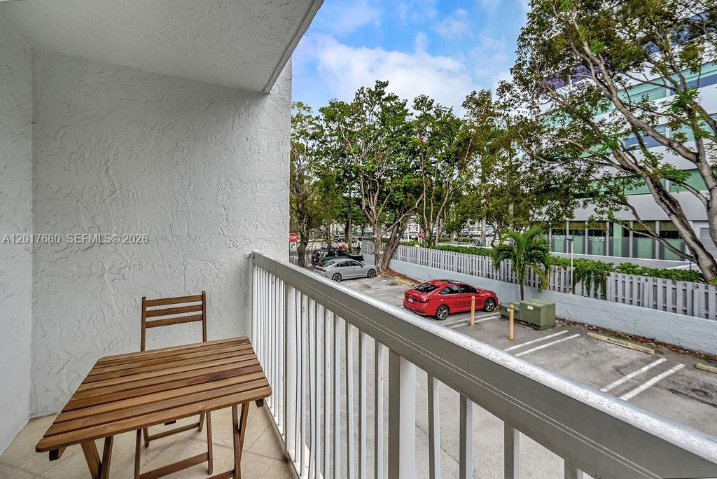 GROVES EDGE CONDO - Residential