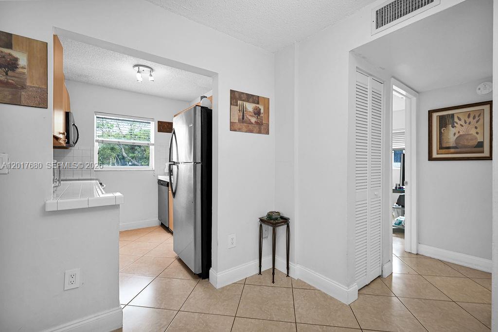 GROVES EDGE CONDO - Residential