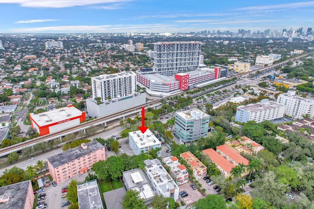 GROVES EDGE CONDO - Residential