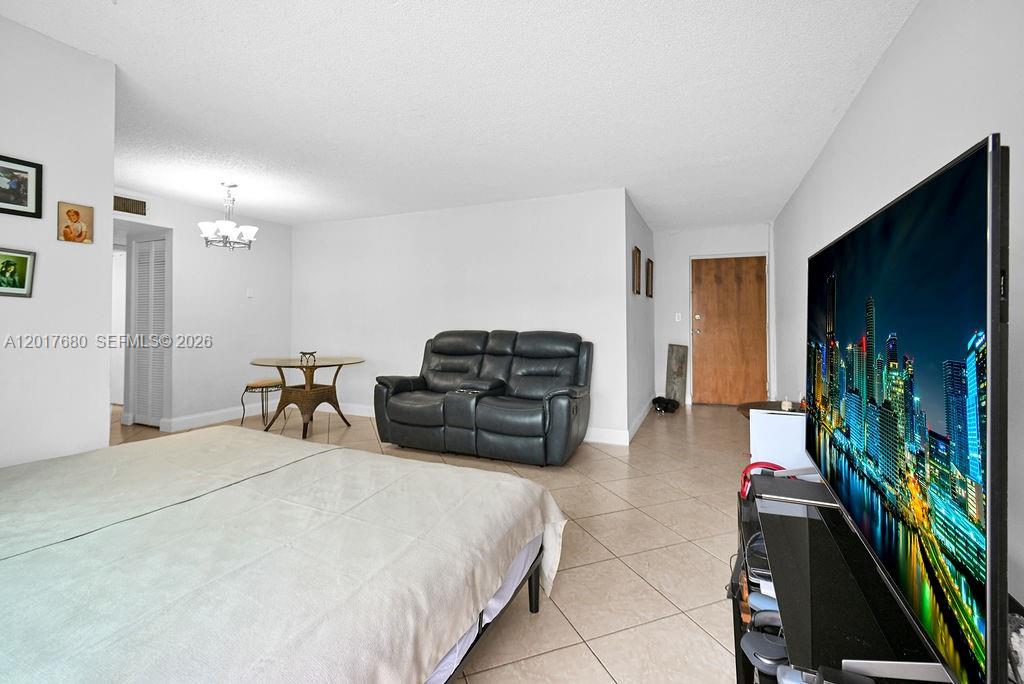 GROVES EDGE CONDO - Residential