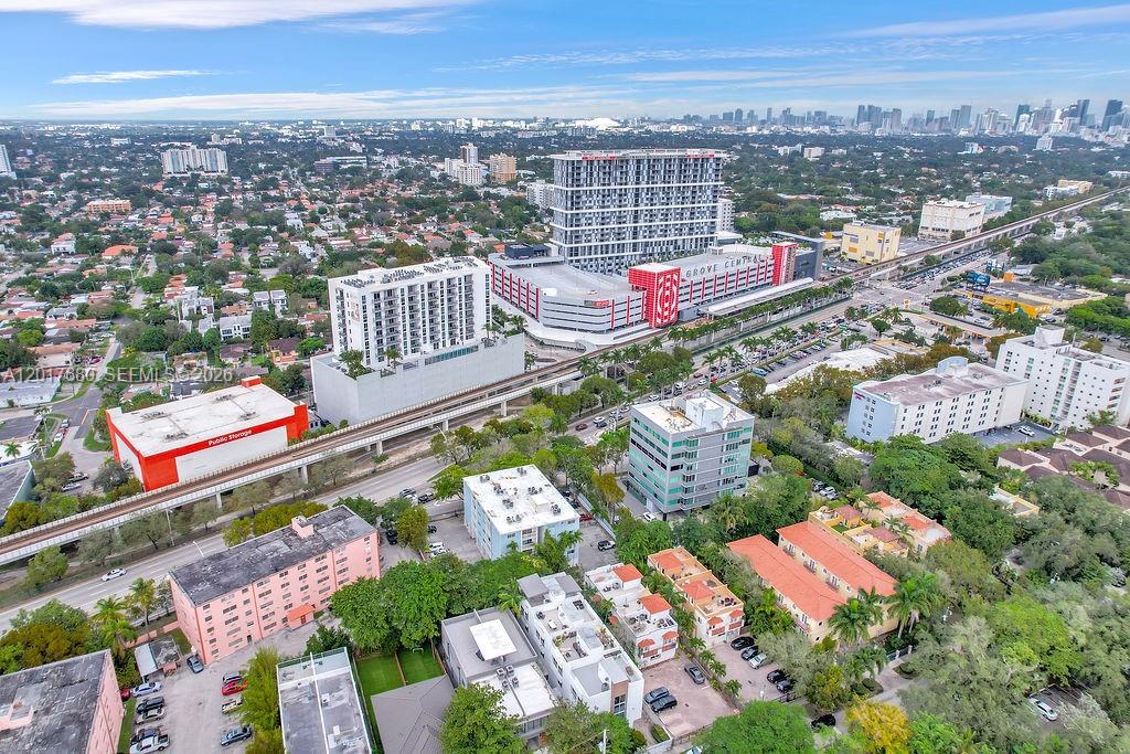 GROVES EDGE CONDO - Residential