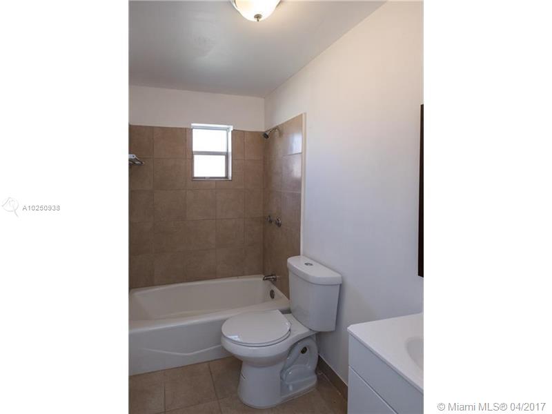 LA-GREE SUB - Residential Lease