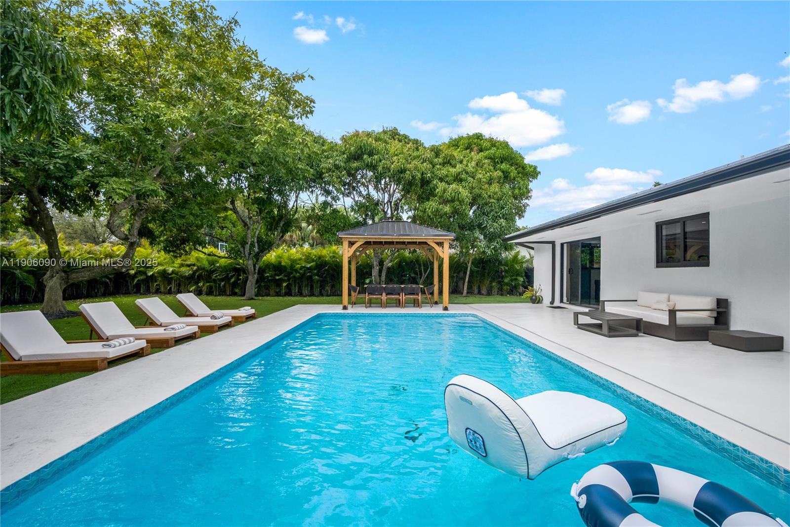 MARIES PINE ESTATES - Residential Lease