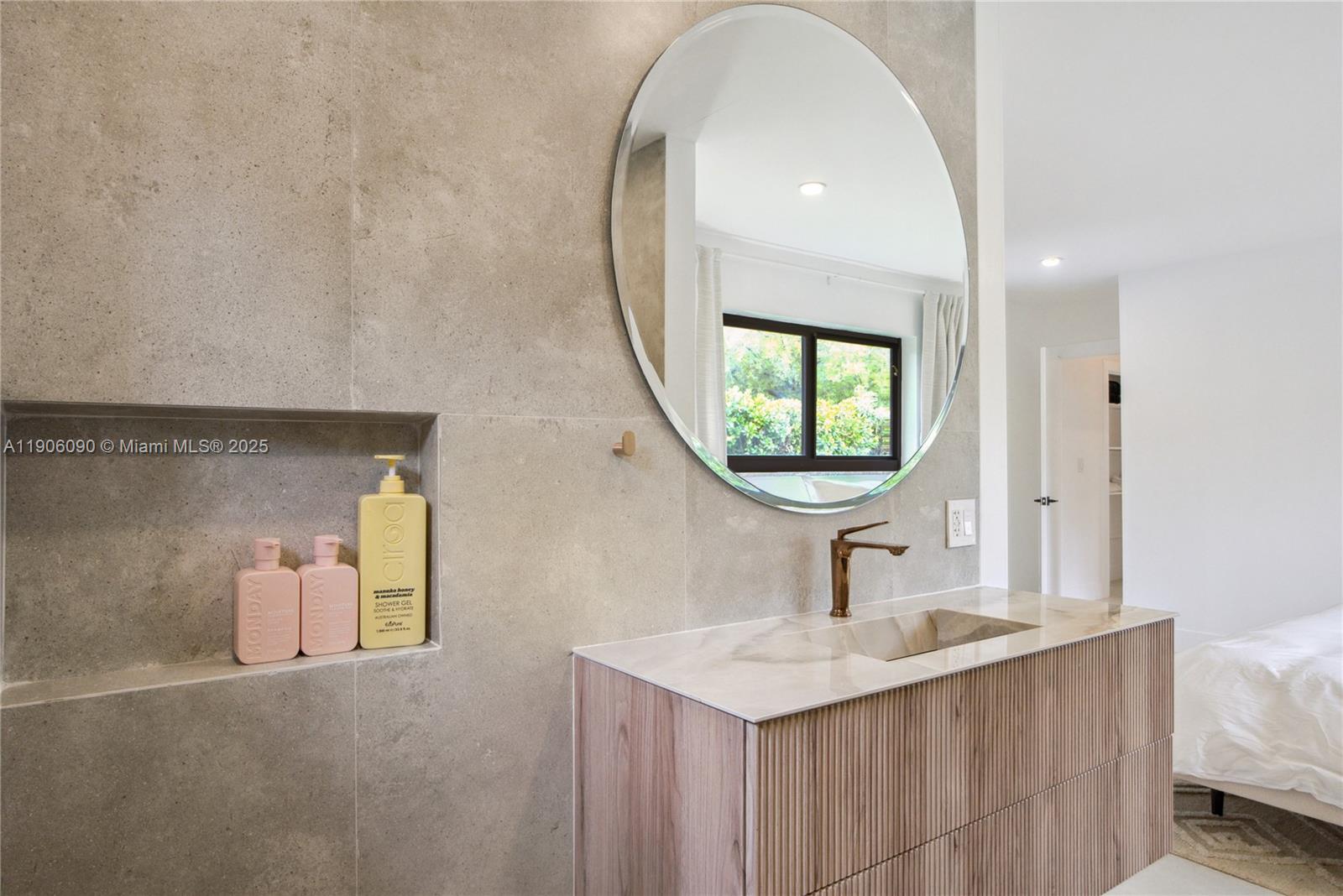 MARIES PINE ESTATES - Residential Lease