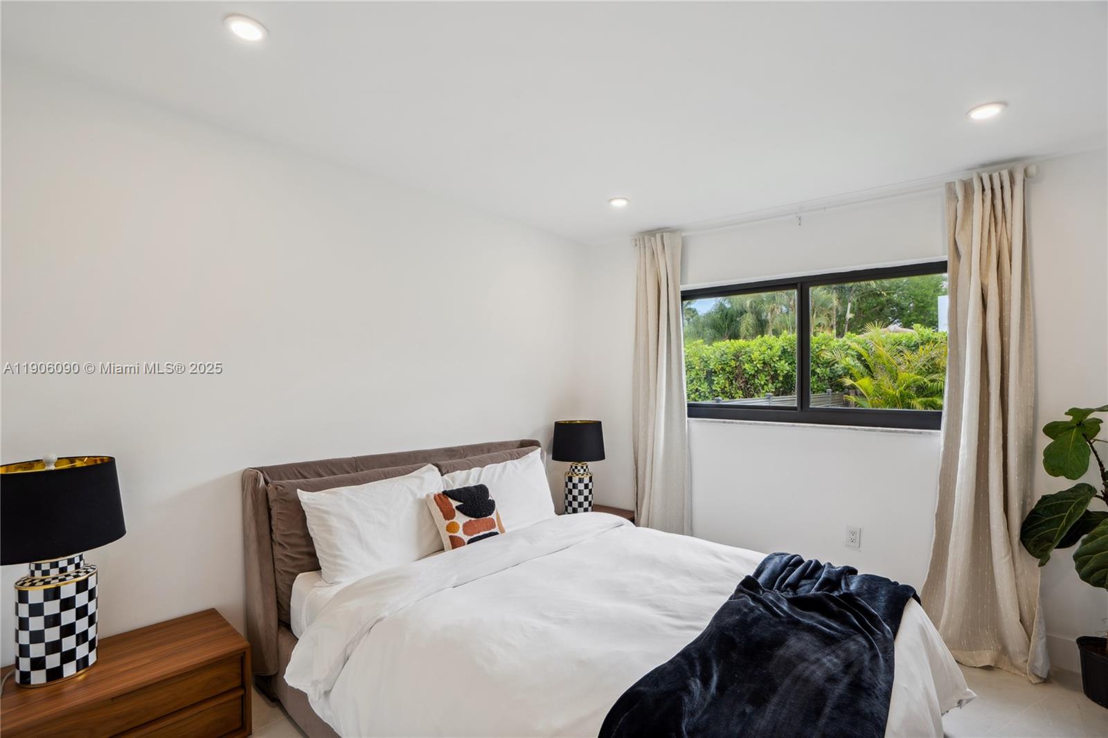 MARIES PINE ESTATES - Residential Lease