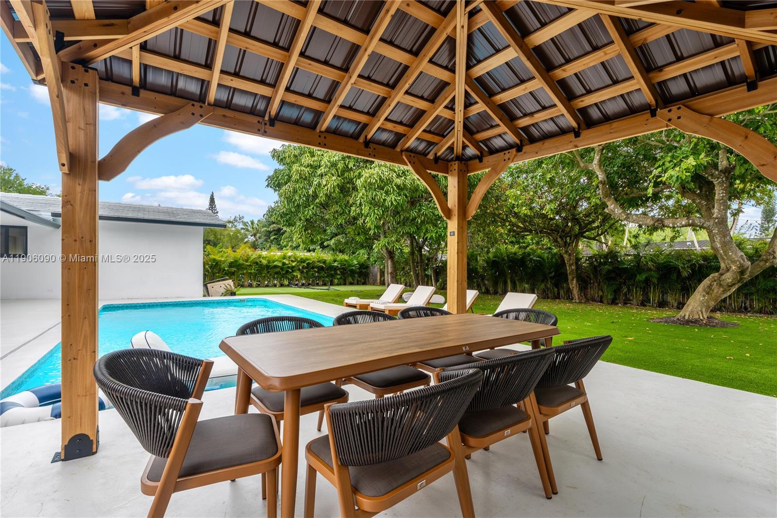 MARIES PINE ESTATES - Residential Lease