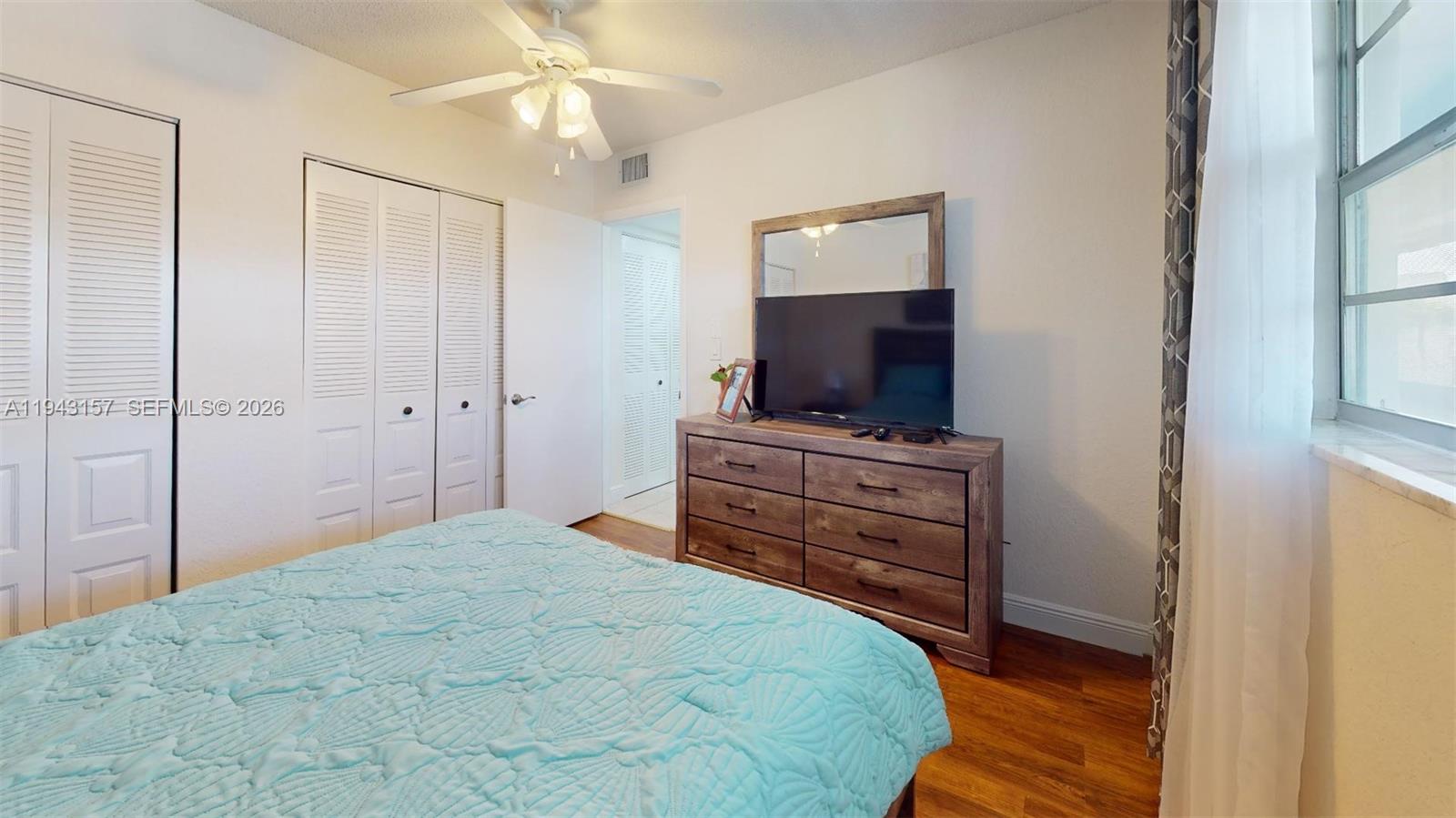 ORIOLE GOLF & TENNIS CLUB - Residential