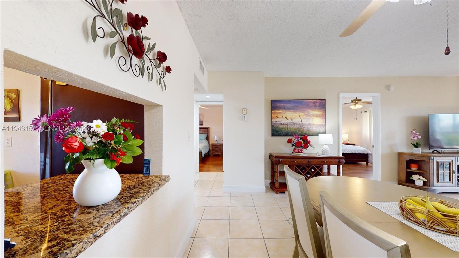 ORIOLE GOLF & TENNIS CLUB - Residential