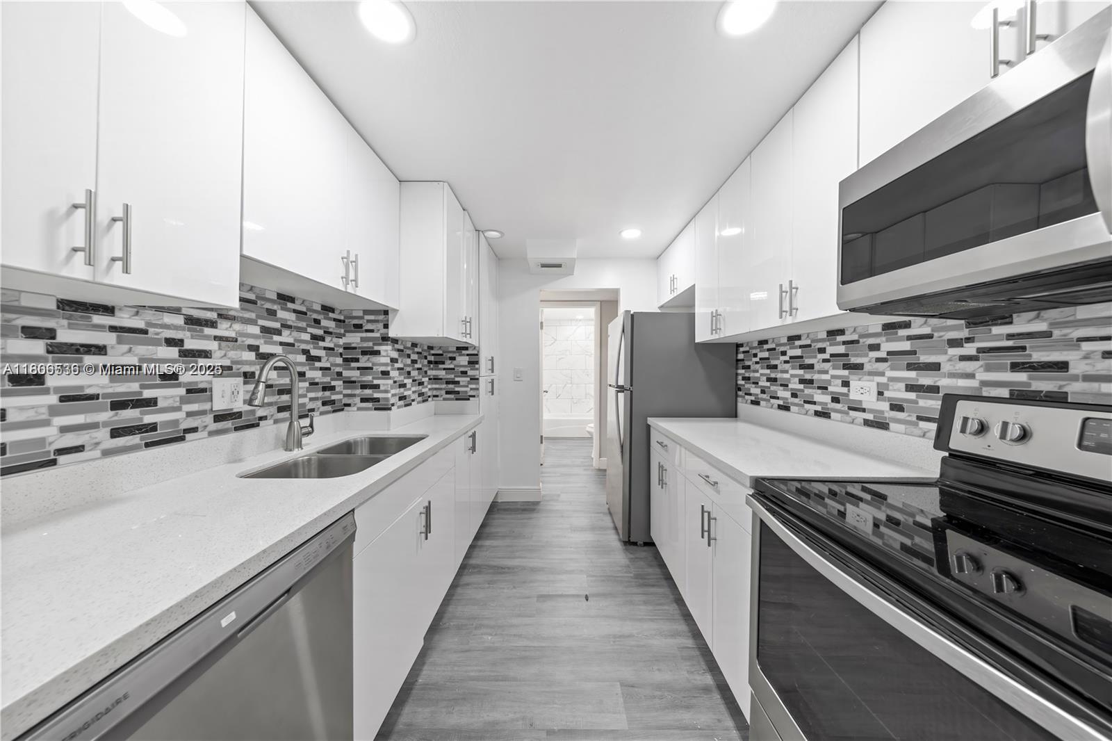 INTERNATIONAL VILLAGE AT - Residential Lease
