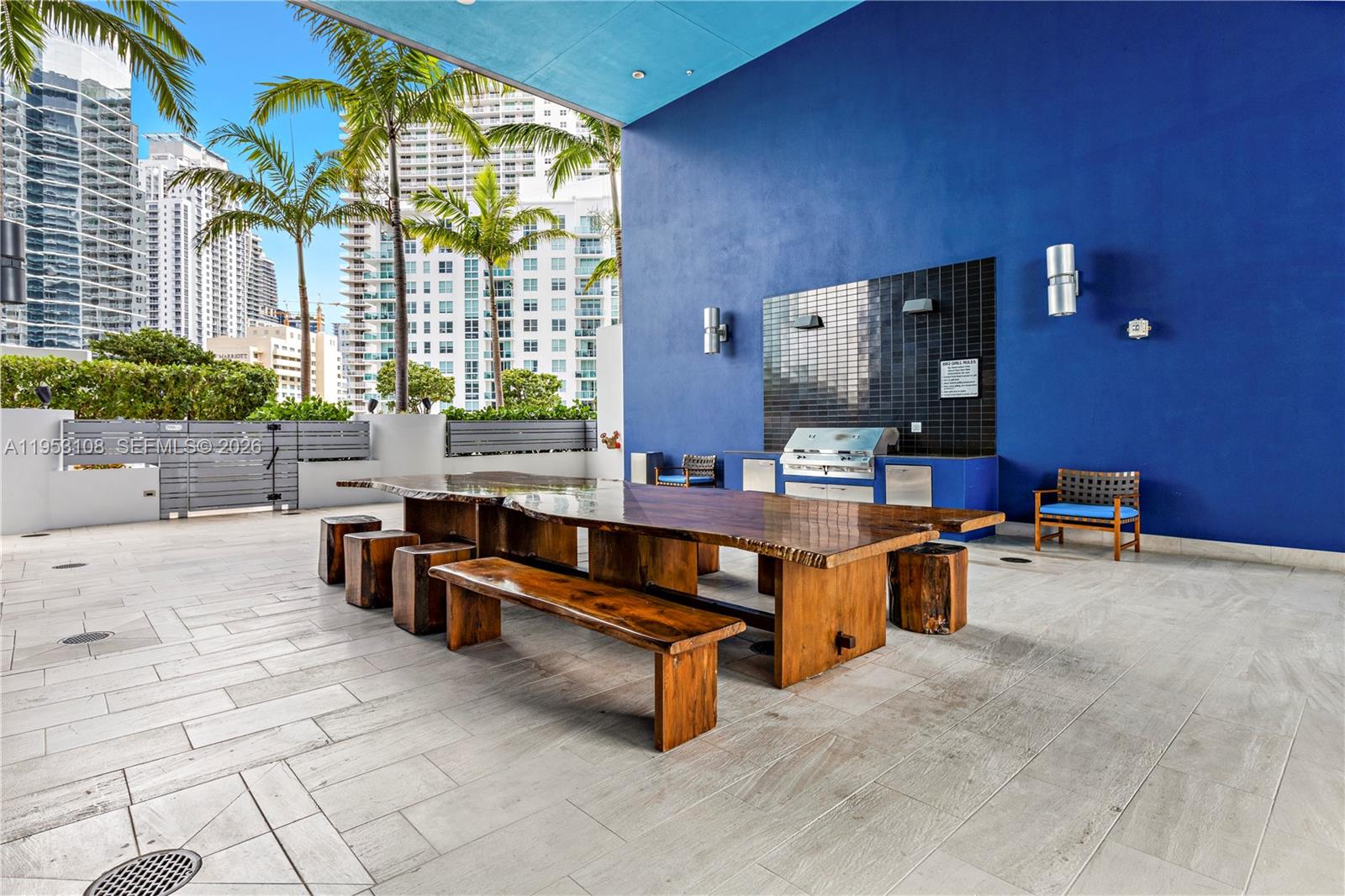 1300 Brickell Bay Dr 3302