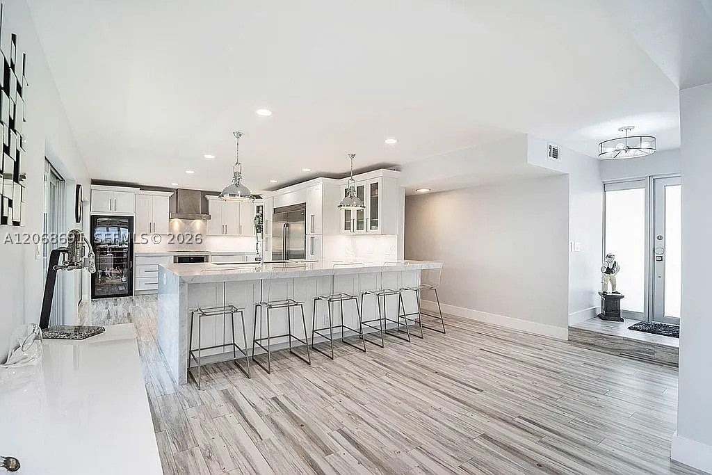 1700 SE 15th St 401