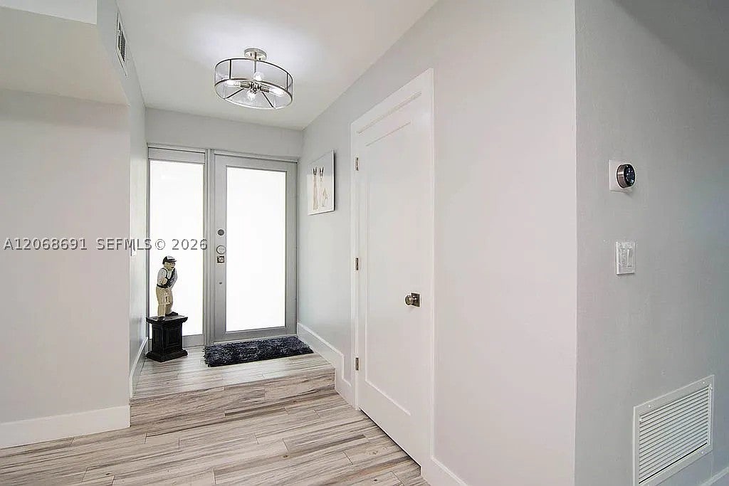 1700 SE 15th St 401