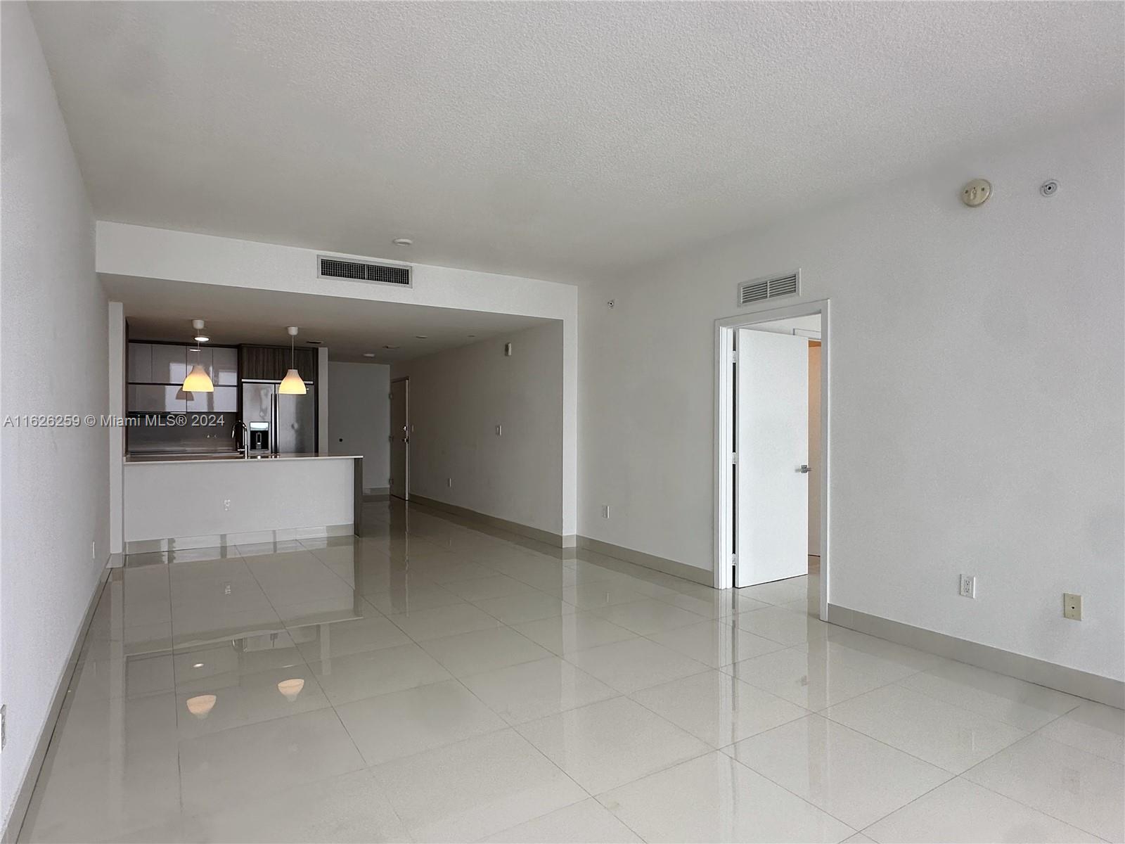 BAY HOUSE MIAMI CONDO - Residential
